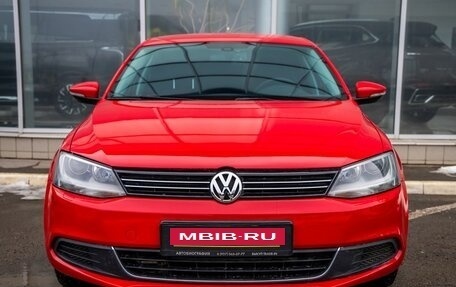 Volkswagen Jetta VI, 2012 год, 1 078 000 рублей, 2 фотография