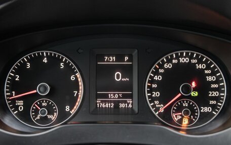 Volkswagen Jetta VI, 2012 год, 1 078 000 рублей, 37 фотография