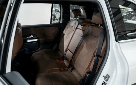 Mercedes-Benz GLB, 2024 год, 6 790 000 рублей, 18 фотография