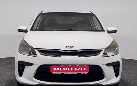KIA Rio IV, 2018 год, 1 230 000 рублей, 2 фотография