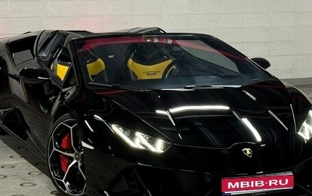 Lamborghini Huracán, 2023 год, 36 500 000 рублей, 1 фотография