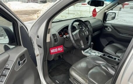 Nissan Navara (Frontier), 2013 год, 1 180 000 рублей, 8 фотография