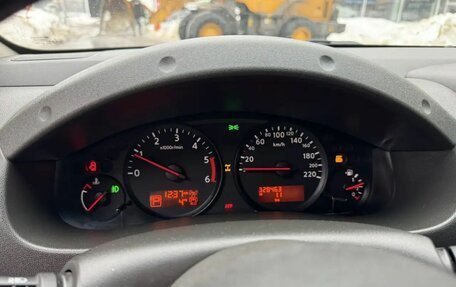 Nissan Navara (Frontier), 2013 год, 1 180 000 рублей, 10 фотография