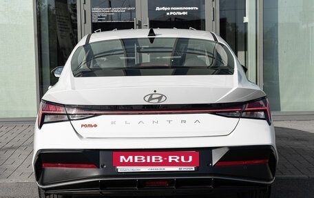 Hyundai Elantra, 2023 год, 2 351 194 рублей, 8 фотография