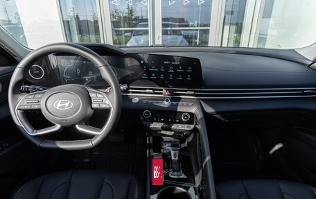 Hyundai Elantra, 2023 год, 2 351 194 рублей, 34 фотография