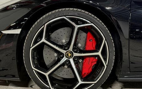 Lamborghini Huracán, 2023 год, 36 500 000 рублей, 13 фотография