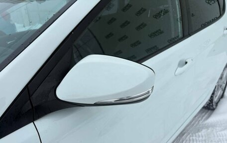 Hyundai Solaris II рестайлинг, 2011 год, 625 000 рублей, 7 фотография