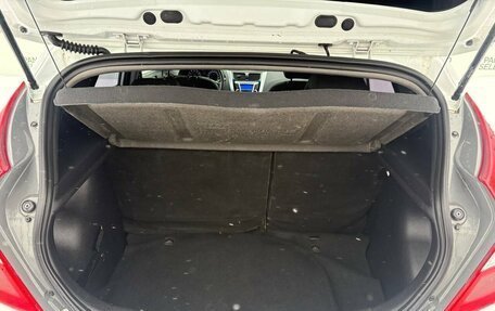 Hyundai Solaris II рестайлинг, 2011 год, 625 000 рублей, 10 фотография