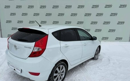 Hyundai Solaris II рестайлинг, 2011 год, 625 000 рублей, 4 фотография