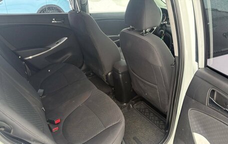 Hyundai Solaris II рестайлинг, 2011 год, 625 000 рублей, 15 фотография