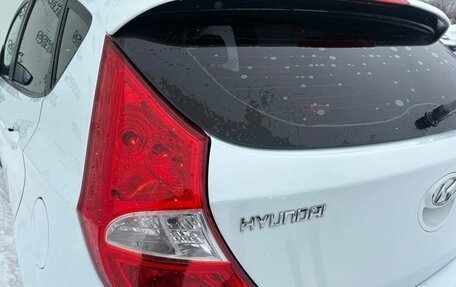 Hyundai Solaris II рестайлинг, 2011 год, 625 000 рублей, 9 фотография