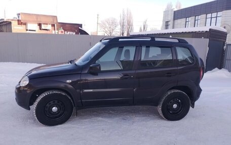 Chevrolet Niva I рестайлинг, 2015 год, 620 000 рублей, 11 фотография