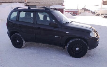 Chevrolet Niva I рестайлинг, 2015 год, 620 000 рублей, 10 фотография