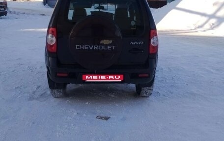 Chevrolet Niva I рестайлинг, 2015 год, 620 000 рублей, 6 фотография