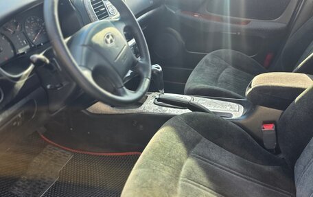 Hyundai Sonata IV рестайлинг, 2002 год, 350 000 рублей, 9 фотография