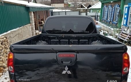 Mitsubishi L200 IV рестайлинг, 2013 год, 1 650 000 рублей, 5 фотография