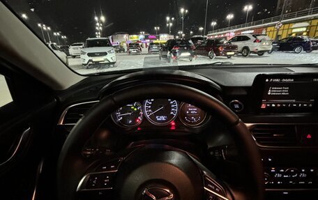 Mazda 6, 2015 год, 1 850 000 рублей, 6 фотография