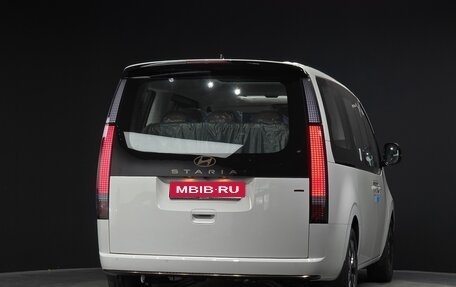 Hyundai Staria, 2025 год, 10 390 000 рублей, 4 фотография