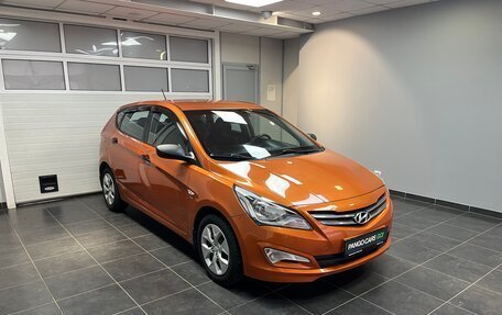 Hyundai Solaris II рестайлинг, 2015 год, 949 000 рублей, 3 фотография