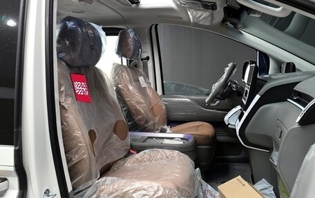 Hyundai Staria, 2025 год, 10 390 000 рублей, 16 фотография