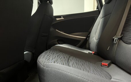 Hyundai Solaris II рестайлинг, 2015 год, 949 000 рублей, 19 фотография