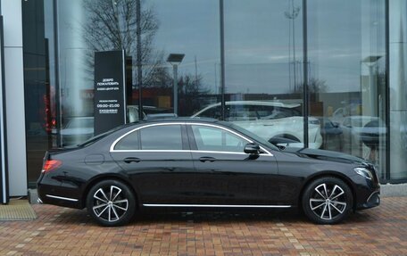 Mercedes-Benz E-Класс, 2016 год, 2 850 000 рублей, 4 фотография