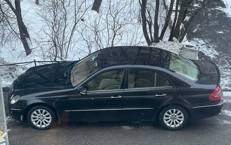 Mercedes-Benz E-Класс, 2007 год, 900 000 рублей, 3 фотография