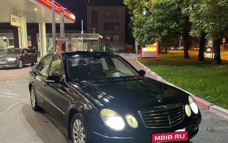 Mercedes-Benz E-Класс, 2007 год, 900 000 рублей, 4 фотография