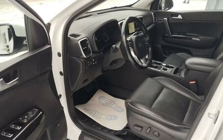 KIA Sportage IV рестайлинг, 2019 год, 2 600 000 рублей, 8 фотография