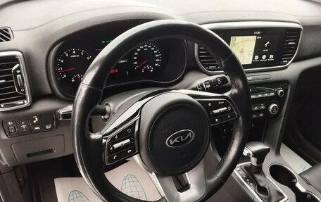 KIA Sportage IV рестайлинг, 2019 год, 2 600 000 рублей, 6 фотография