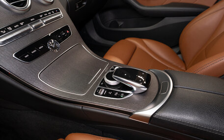 Mercedes-Benz C-Класс, 2019 год, 3 580 000 рублей, 4 фотография