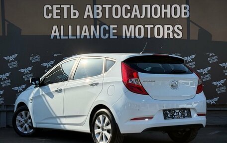 Hyundai Solaris II рестайлинг, 2016 год, 855 000 рублей, 5 фотография