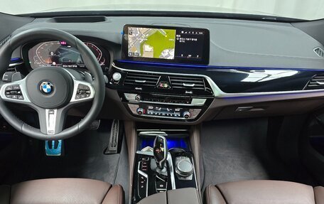 BMW 6 серия, 2024 год, 8 732 000 рублей, 9 фотография