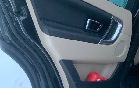 Land Rover Discovery Sport I рестайлинг, 2015 год, 2 300 000 рублей, 12 фотография