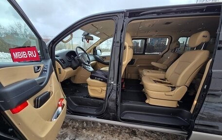 Hyundai Grand Starex Grand Starex I рестайлинг 2, 2020 год, 4 444 444 рублей, 6 фотография