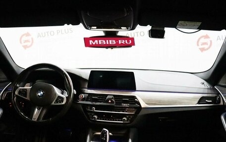 BMW 5 серия, 2020 год, 4 599 000 рублей, 10 фотография