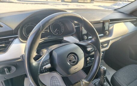 Skoda Rapid II, 2020 год, 1 550 000 рублей, 12 фотография