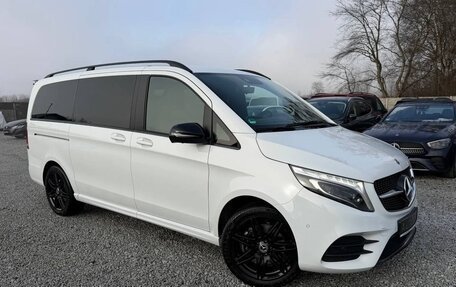 Mercedes-Benz V-Класс, 2023 год, 6 580 000 рублей, 9 фотография