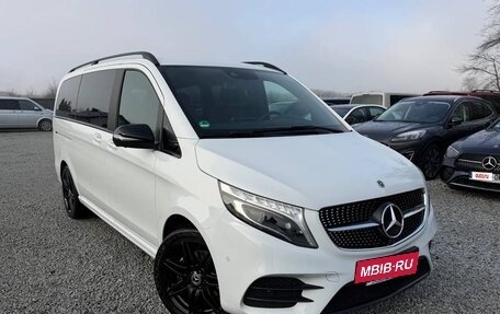 Mercedes-Benz V-Класс, 2023 год, 6 580 000 рублей, 11 фотография