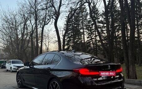 BMW 5 серия, 2021 год, 4 900 000 рублей, 3 фотография