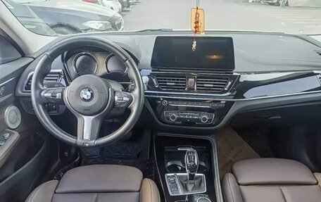 BMW 1 серия, 2022 год, 2 090 000 рублей, 6 фотография