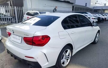 BMW 1 серия, 2022 год, 2 090 000 рублей, 3 фотография