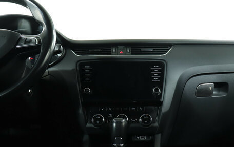 Skoda Octavia, 2018 год, 1 949 000 рублей, 14 фотография