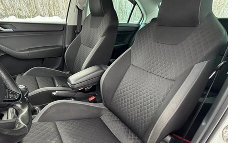 Skoda Rapid I, 2015 год, 890 000 рублей, 8 фотография