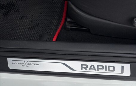 Skoda Rapid I, 2015 год, 890 000 рублей, 14 фотография