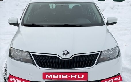 Skoda Rapid I, 2015 год, 890 000 рублей, 2 фотография