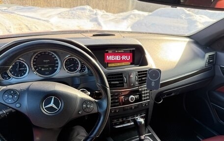 Mercedes-Benz E-Класс, 2011 год, 1 250 000 рублей, 5 фотография