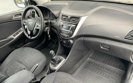 Hyundai Solaris II рестайлинг, 2016 год, 629 000 рублей, 7 фотография