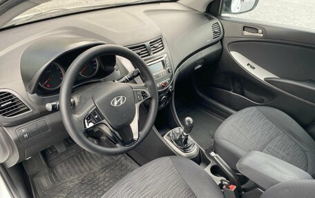 Hyundai Solaris II рестайлинг, 2016 год, 629 000 рублей, 5 фотография