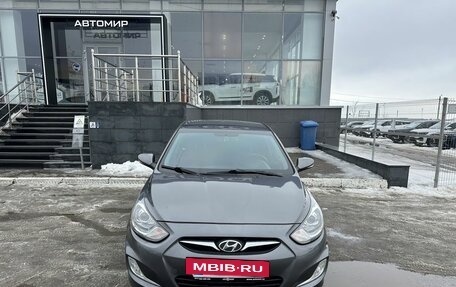 Hyundai Solaris II рестайлинг, 2012 год, 690 000 рублей, 2 фотография